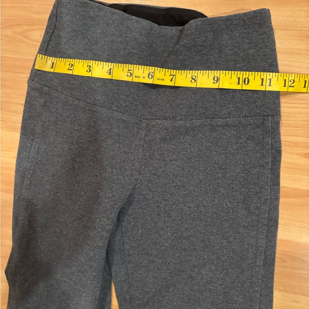 Ruby Ribbon crop leggings‎ - Picture 4 of 4